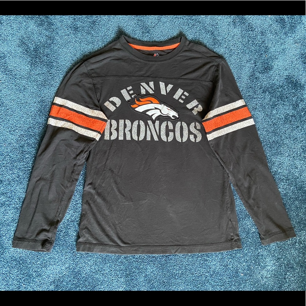 Broncos long sleeve shirt